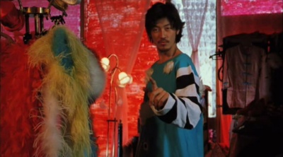 鲨皮男与蜜桃女剧照的剧照