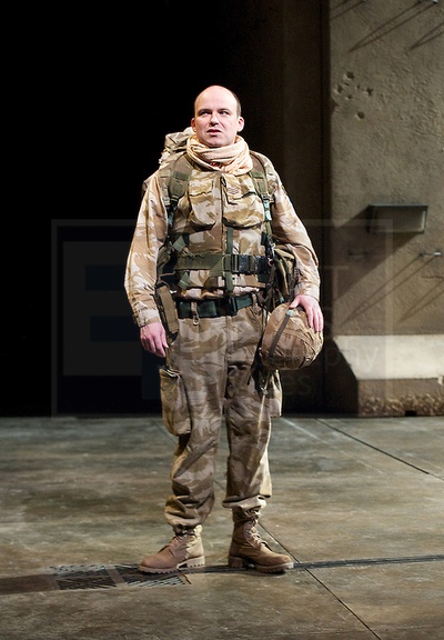 奥赛罗剧照的剧照