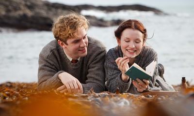 二月之夏剧照的剧照