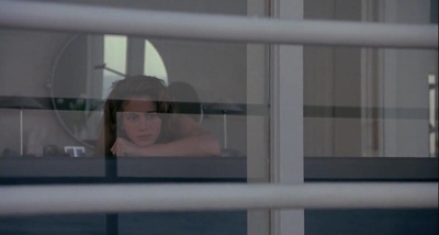 与敌共眠剧照的剧照