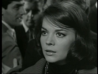 陌生人之恋剧照的剧照