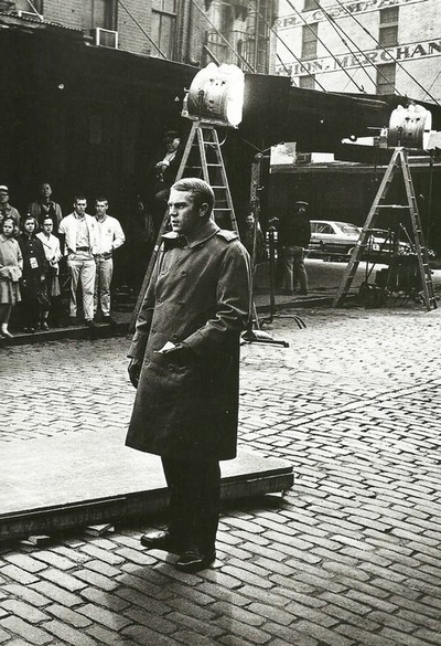 陌生人之恋剧照的剧照