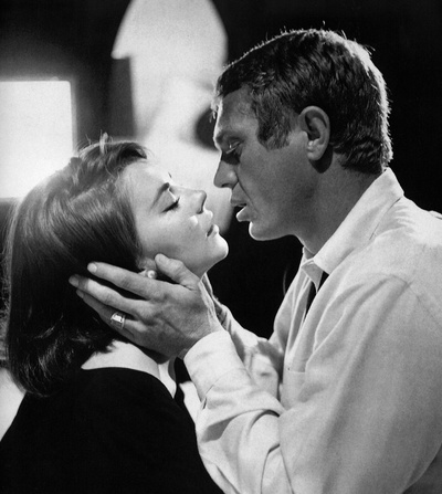 陌生人之恋剧照的剧照