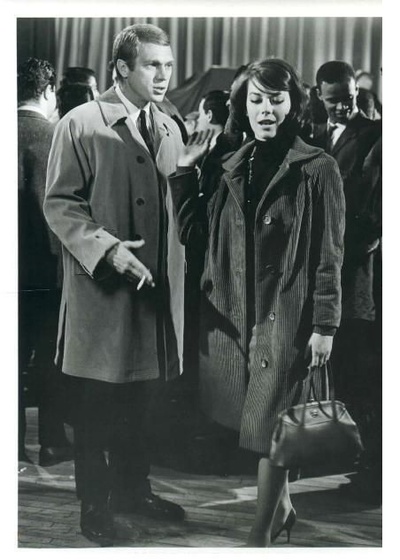 陌生人之恋剧照的剧照