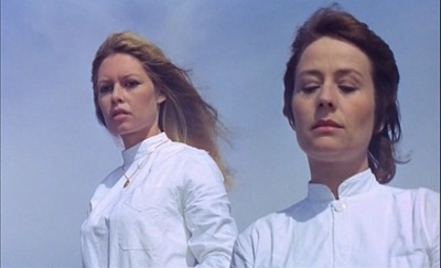 云雨教堂剧照的剧照