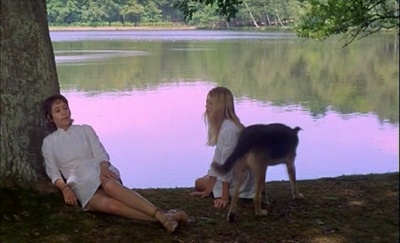 云雨教堂剧照的剧照