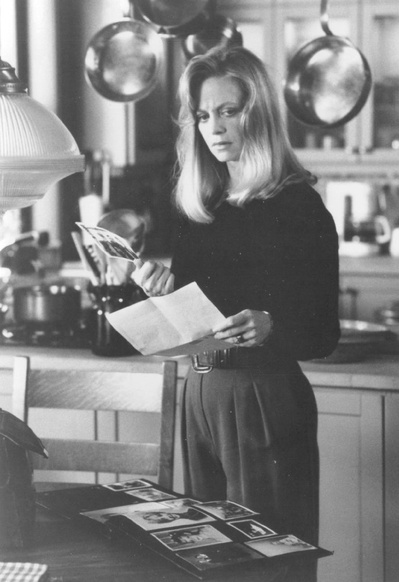 咫尺危情剧照的剧照