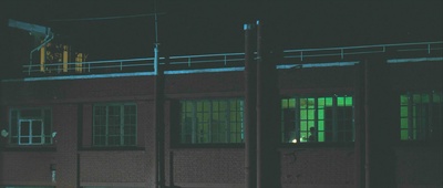 不可告人剧照的剧照