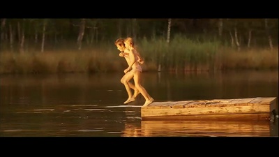 不可告人剧照的剧照