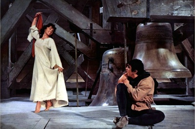 巴黎圣母院剧照的剧照