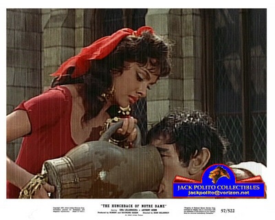 巴黎圣母院剧照的剧照