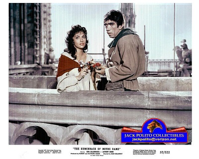 巴黎圣母院剧照的剧照