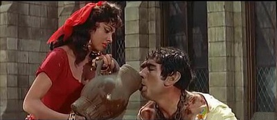 巴黎圣母院剧照的剧照