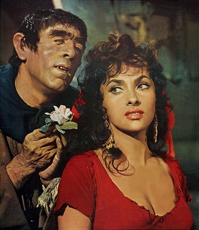 巴黎圣母院剧照的剧照