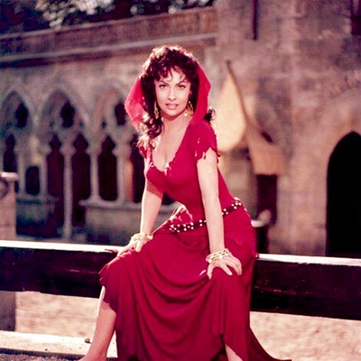 巴黎圣母院剧照的剧照