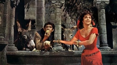 巴黎圣母院剧照的剧照