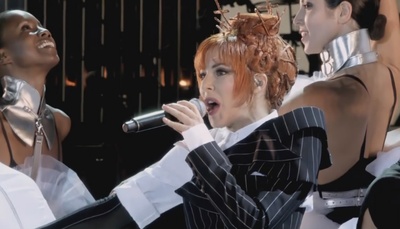 玛莲·法莫法国体育馆演唱会剧照的剧照
