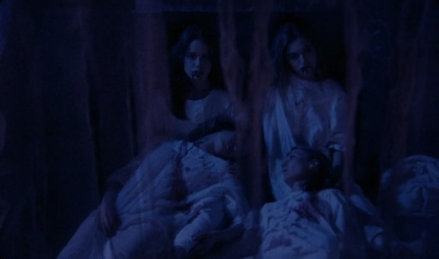 孪生吸血鬼剧照的剧照