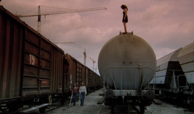 孪生吸血鬼剧照的剧照