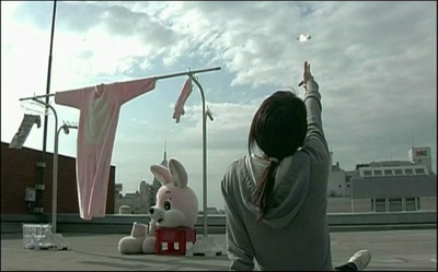 世界尽头女朋友剧照的剧照