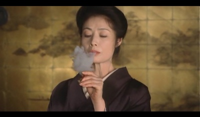 犬神家族剧照的剧照