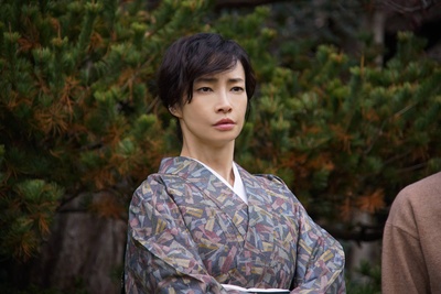 犬神家族剧照的剧照