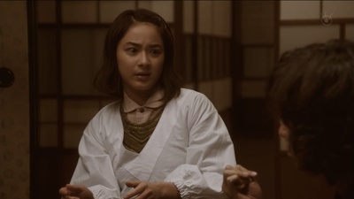 犬神家族剧照的剧照