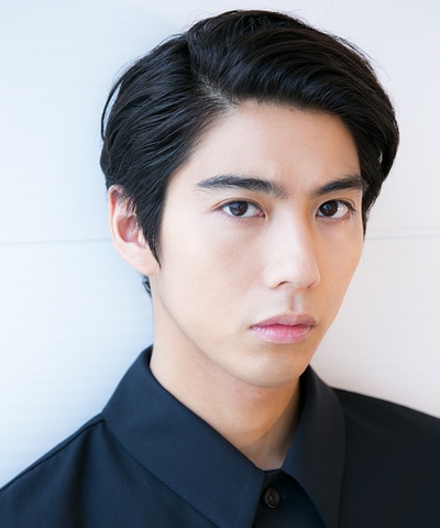 犬神家族剧照的剧照