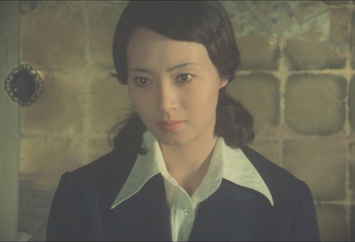 犬神家族剧照的剧照