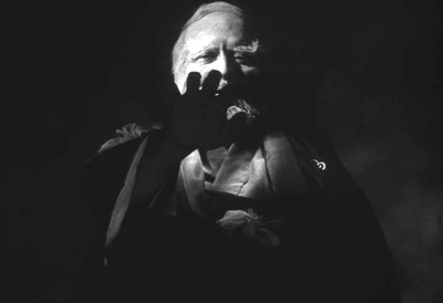 犬神家族剧照的剧照