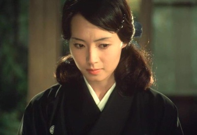 犬神家族剧照的剧照