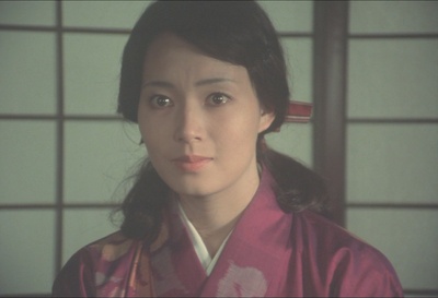 犬神家族剧照的剧照