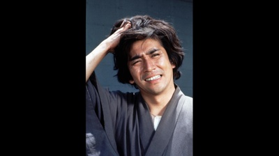 犬神家族剧照的剧照