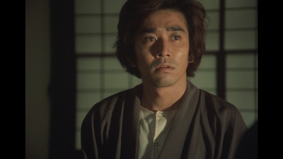 犬神家族剧照的剧照