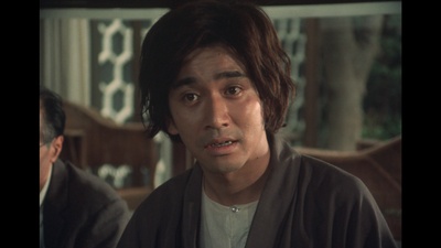 犬神家族剧照的剧照