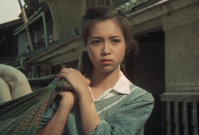 犬神家族剧照的剧照