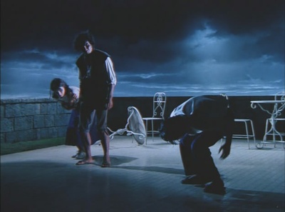 犬神家族剧照的剧照