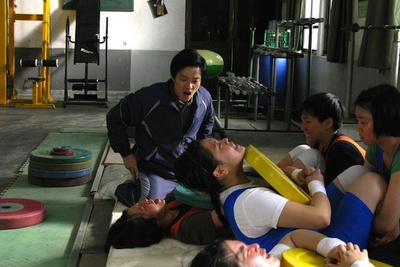 举起金刚剧照的剧照