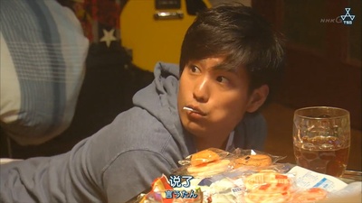 二十岁与一只剧照的剧照