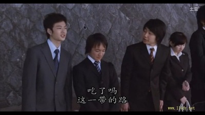 鸭子和野鸭子的投币式自动存放柜剧照的剧照