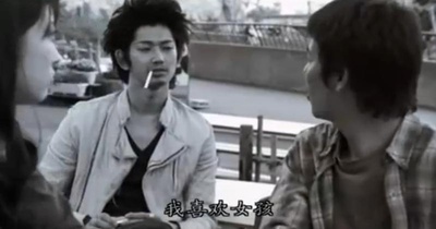 鸭子和野鸭子的投币式自动存放柜剧照的剧照