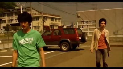 鸭子和野鸭子的投币式自动存放柜剧照的剧照