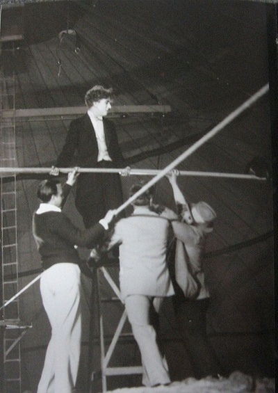 马戏团剧照的剧照