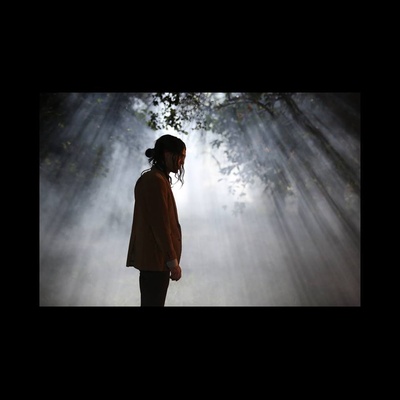 翻不去的一页剧照的剧照