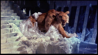 辛巴达穿破猛虎眼剧照的剧照