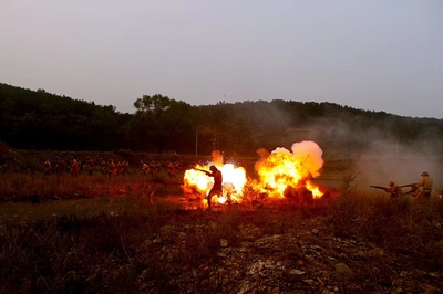 杀出重围剧照的剧照