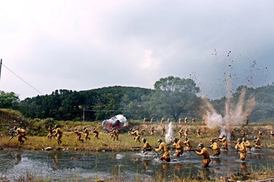 杀出重围剧照的剧照