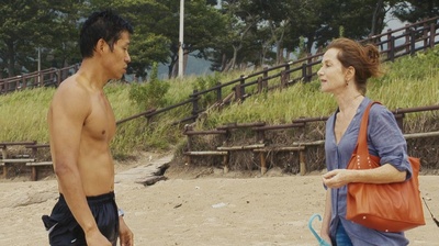 在异国剧照的剧照