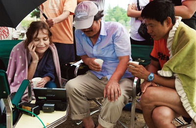 在异国剧照的剧照