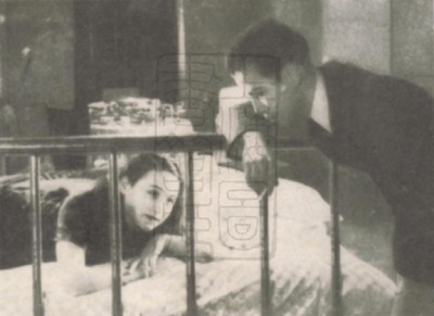 暴雨梨花剧照的剧照